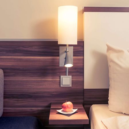 Mercure Hotel Saarbruecken Sued Ruang foto