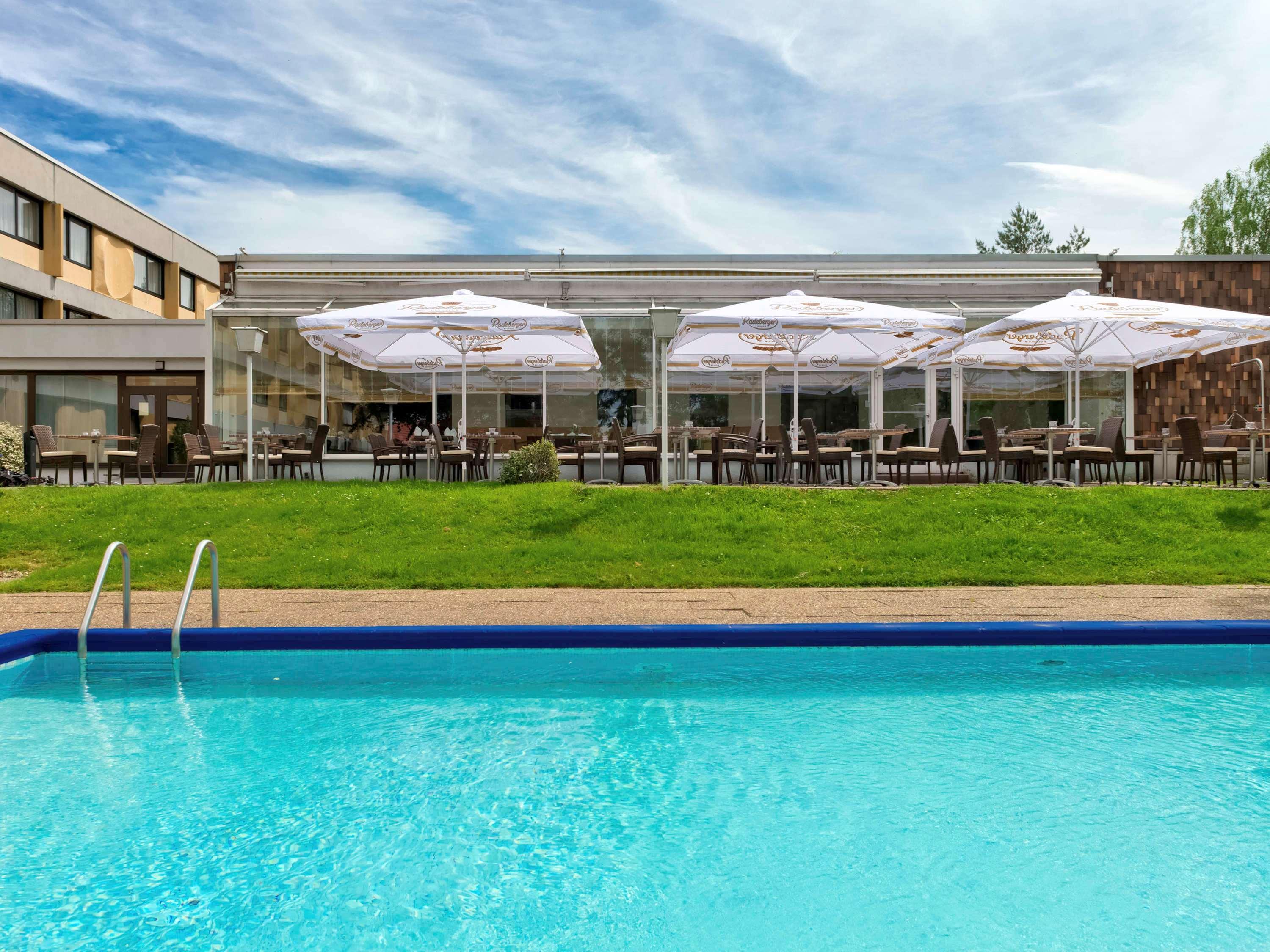 Mercure Hotel Saarbruecken Sued Bagian luar foto