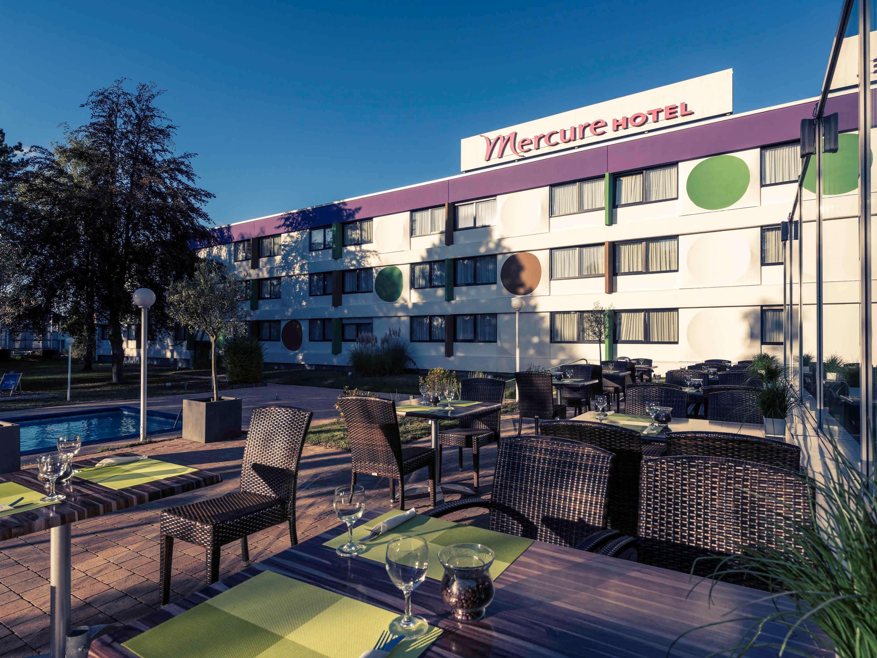 Mercure Hotel Saarbruecken Sued Bagian luar foto