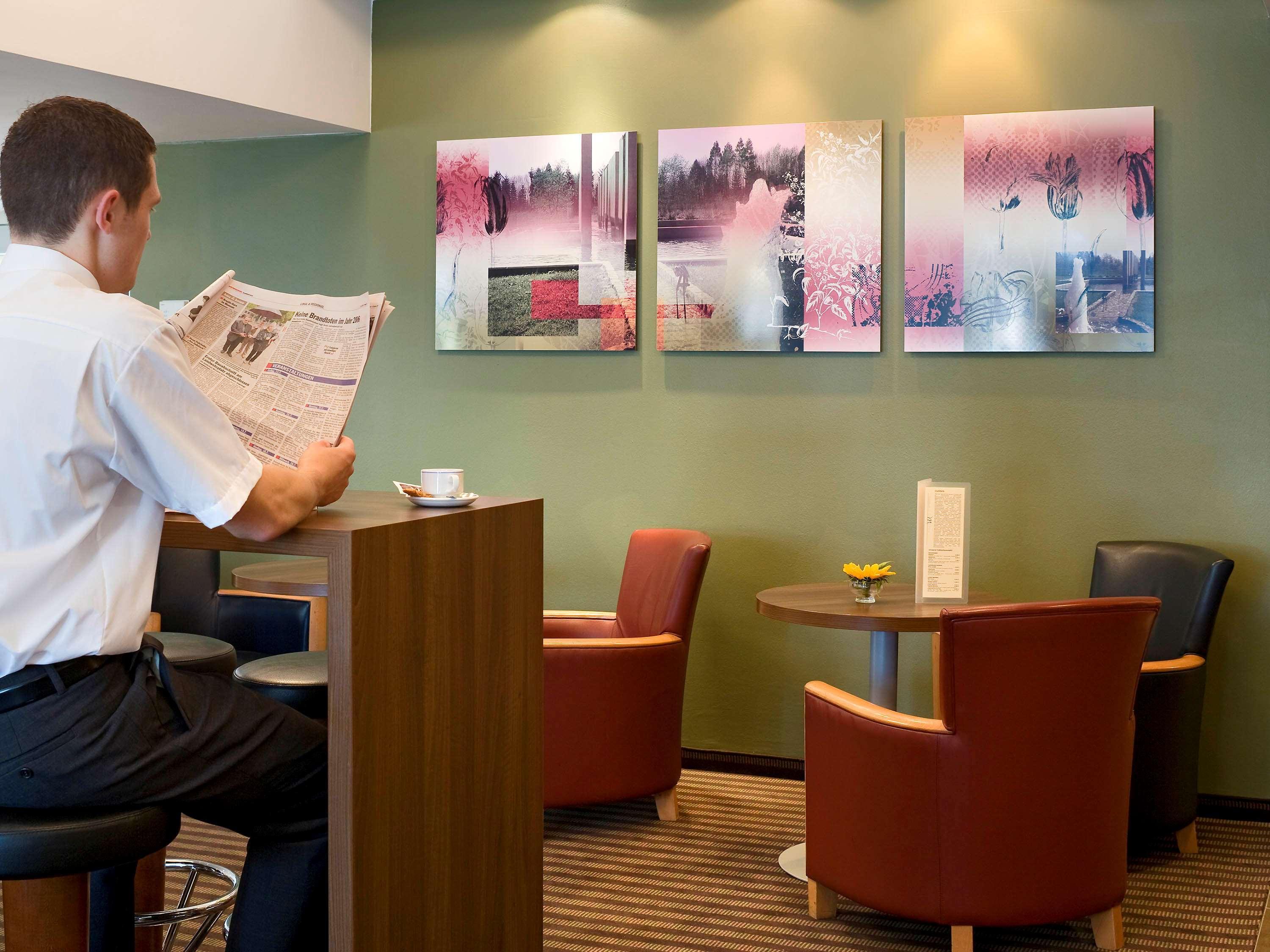 Mercure Hotel Saarbruecken Sued Bagian luar foto