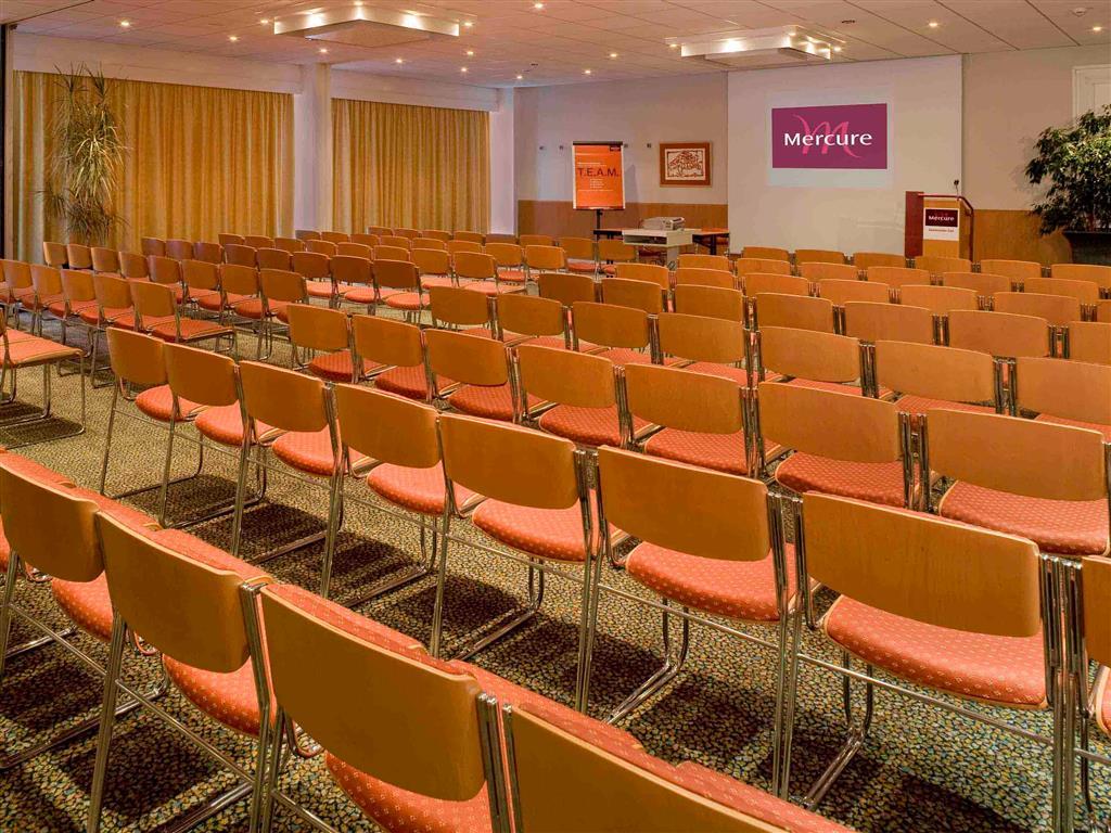 Mercure Hotel Saarbruecken Sued Bagian luar foto